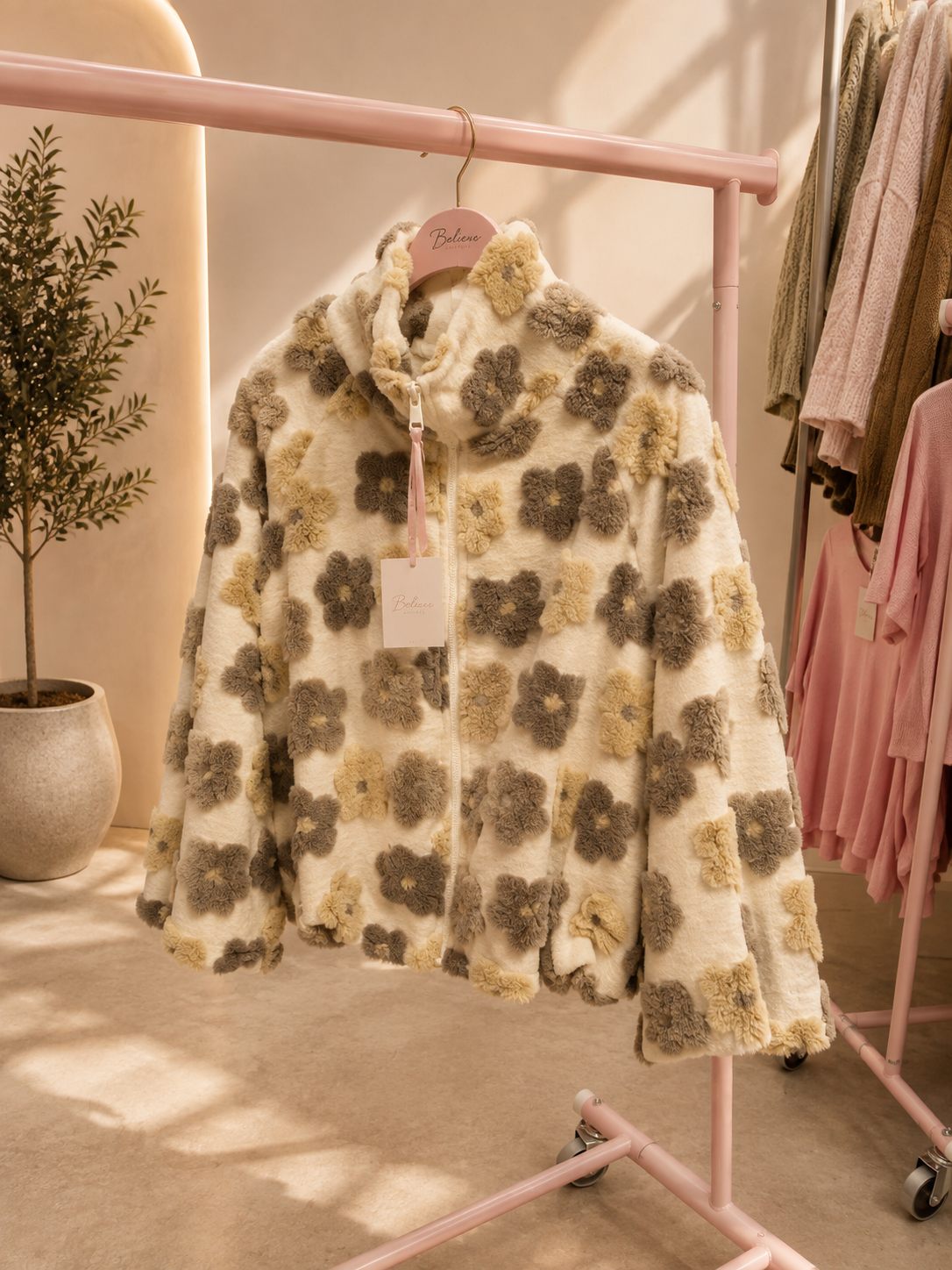 Jacke Holly