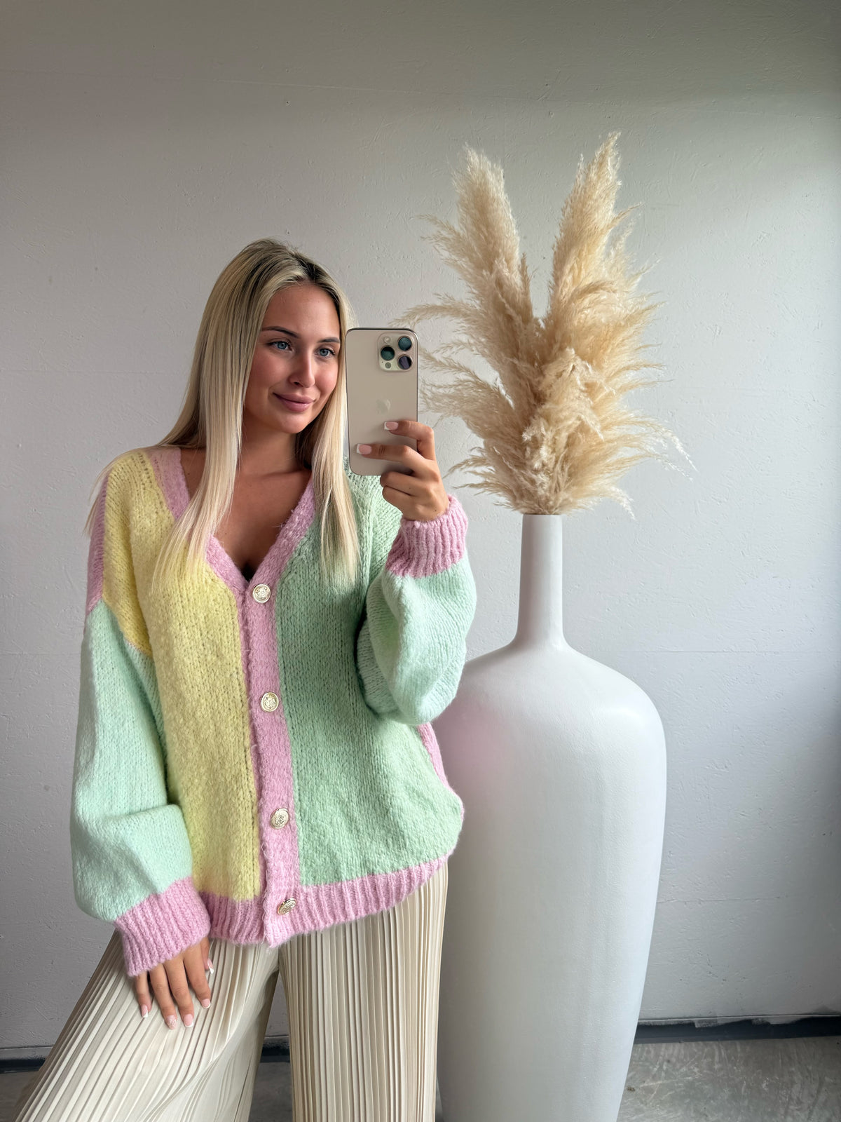 Strickjacke Chloe